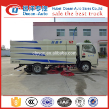 Fábrica de China Dongfeng 4 CBM Limpieza Sweeper Camión